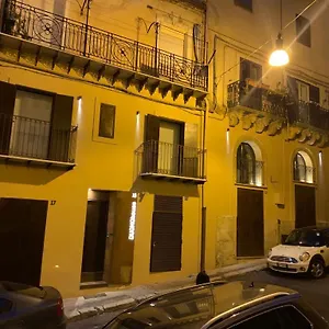 Apartment Duomo House, Caltanissetta